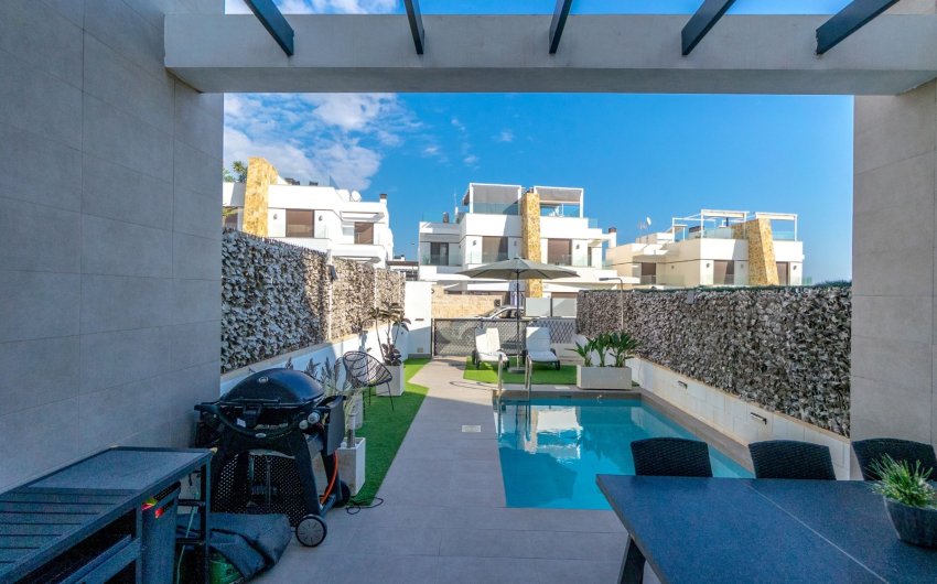 Resale - Townhouse -
Orihuela Costa - Villamartín