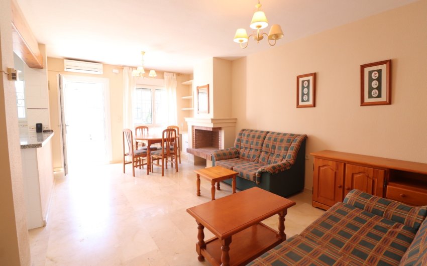 Resale - Townhouse -
Orihuela Costa - Villamartín