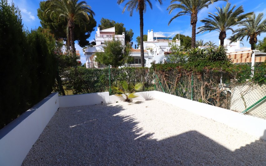 Resale - Townhouse -
Orihuela Costa - Villamartín