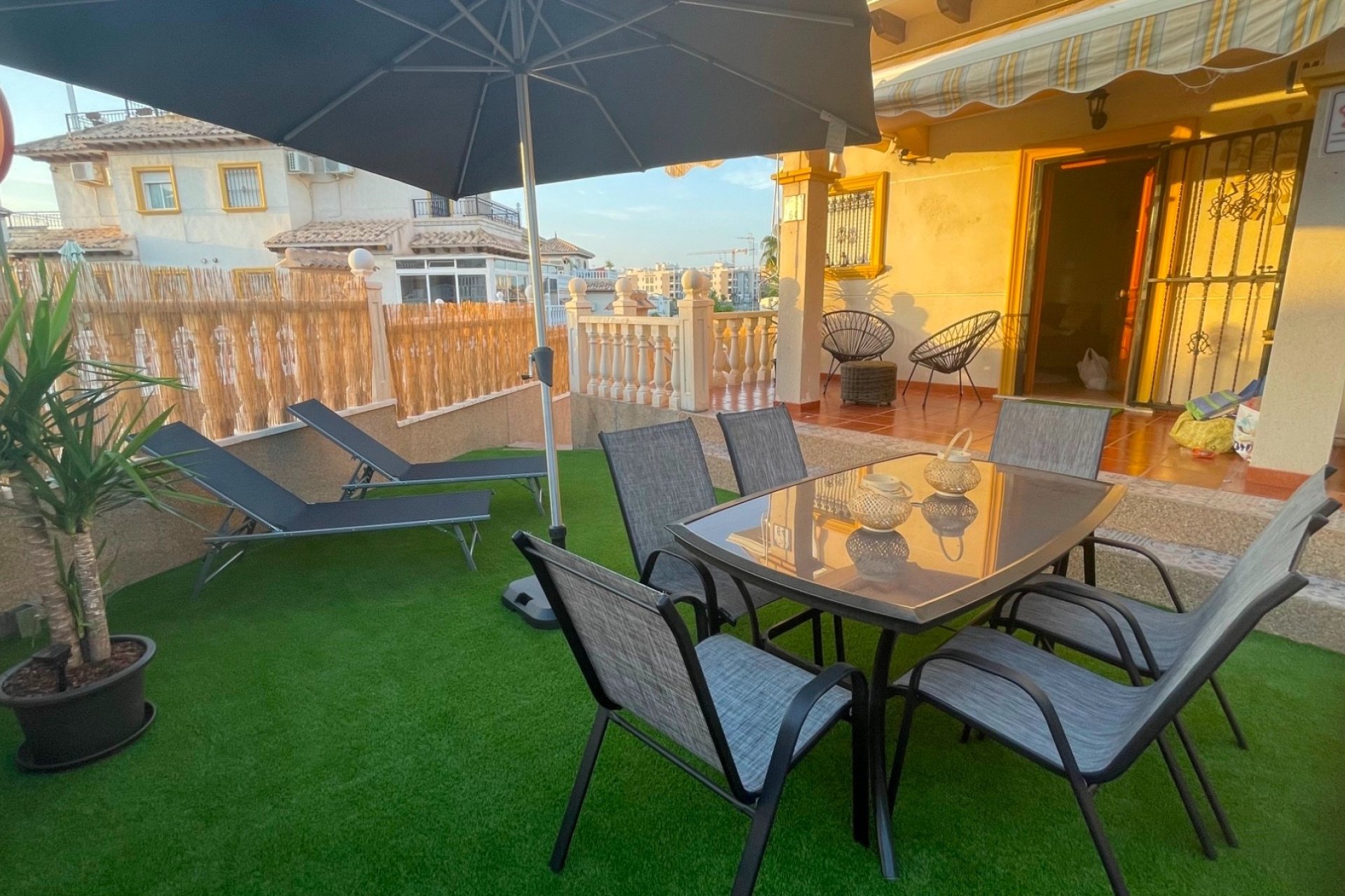 Resale - Townhouse -
Orihuela Costa - Villamartín