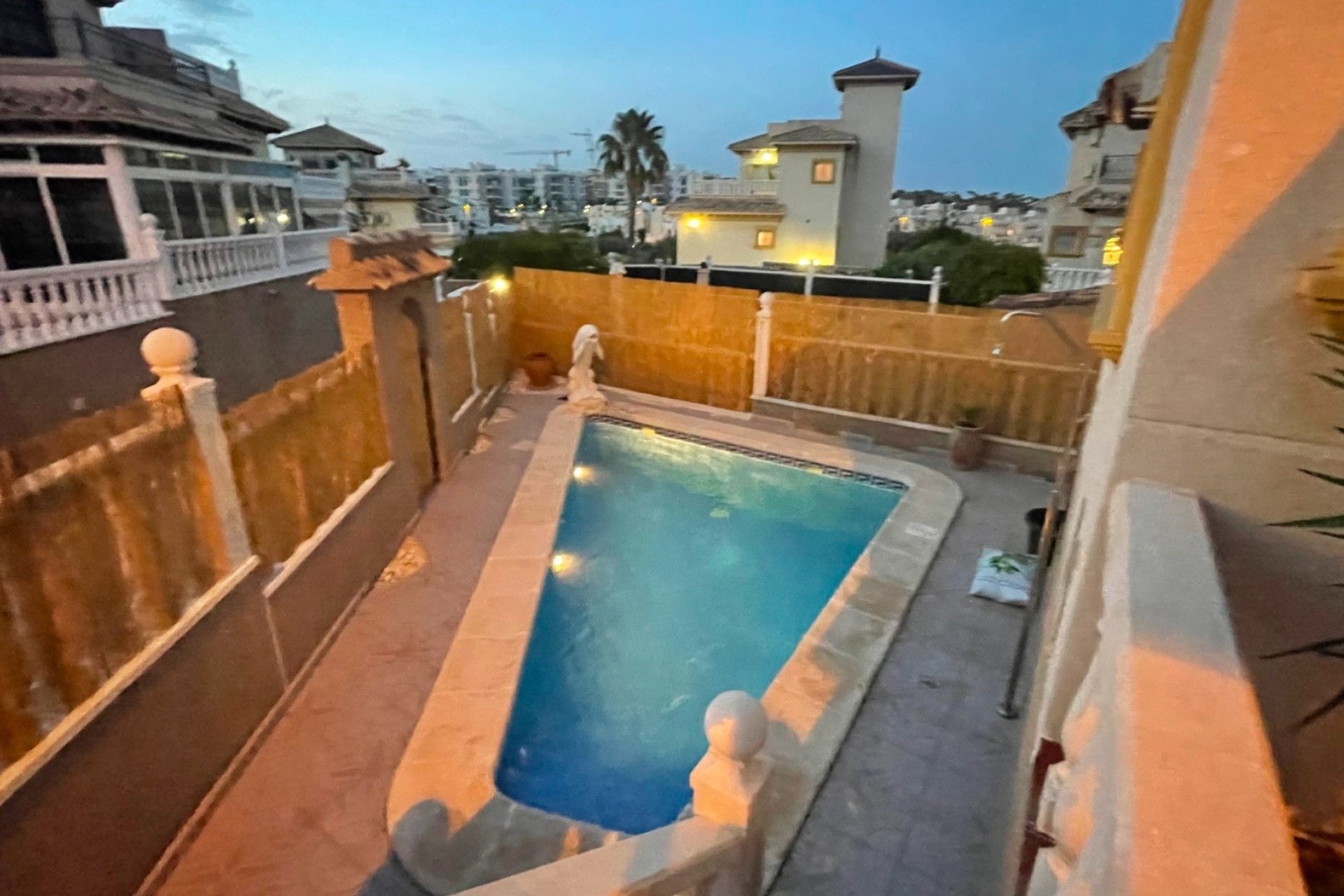 Resale - Townhouse -
Orihuela Costa - Villamartín