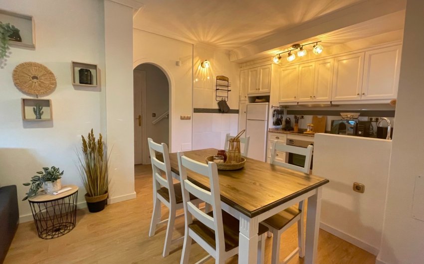 Resale - Townhouse -
Orihuela Costa - Villamartín