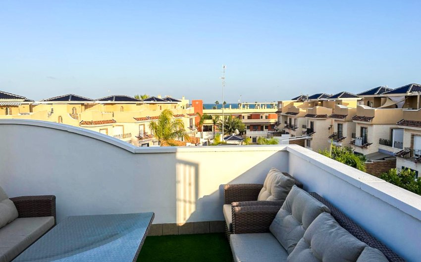 Resale - Townhouse -
Pilar de la Horadada - Torre de la Horadada