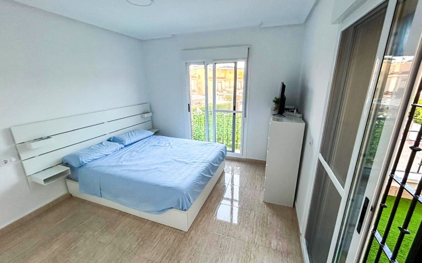 Resale - Townhouse -
Pilar de la Horadada - Torre de la Horadada