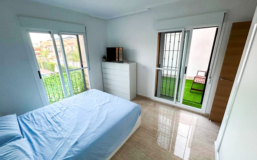 Resale - Townhouse -
Pilar de la Horadada - Torre de la Horadada