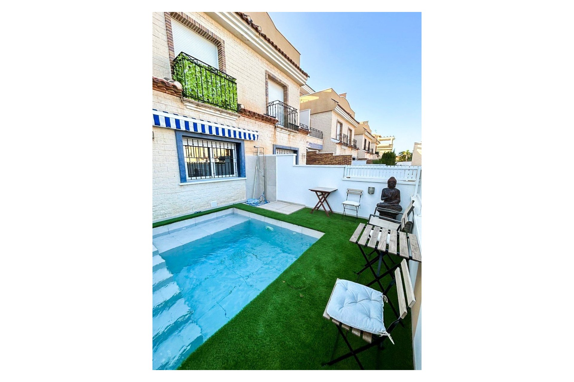 Resale - Townhouse -
Pilar de la Horadada - Torre de la Horadada