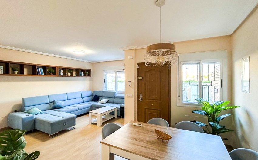 Resale - Townhouse -
Pilar de la Horadada - Torre de la Horadada