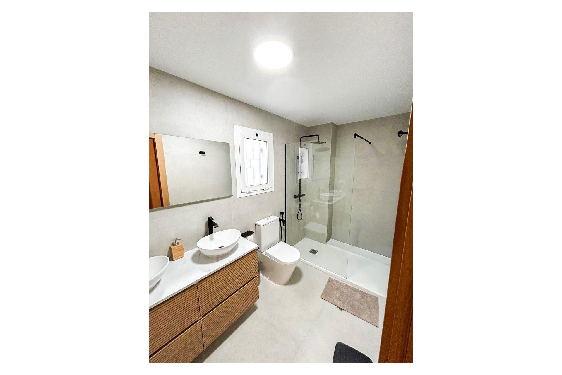 Resale - Townhouse -
Pilar de la Horadada - Torre de la Horadada