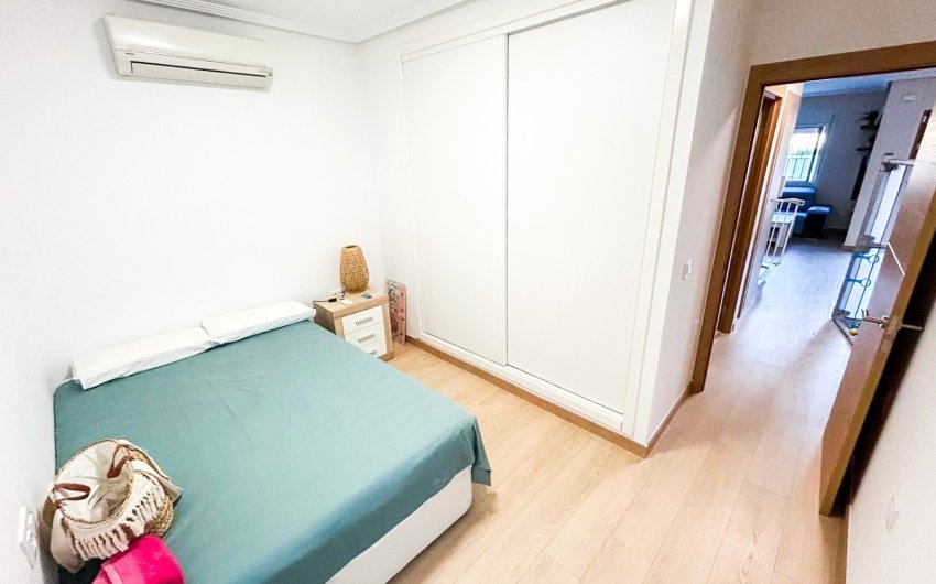 Resale - Townhouse -
Pilar de la Horadada - Torre de la Horadada