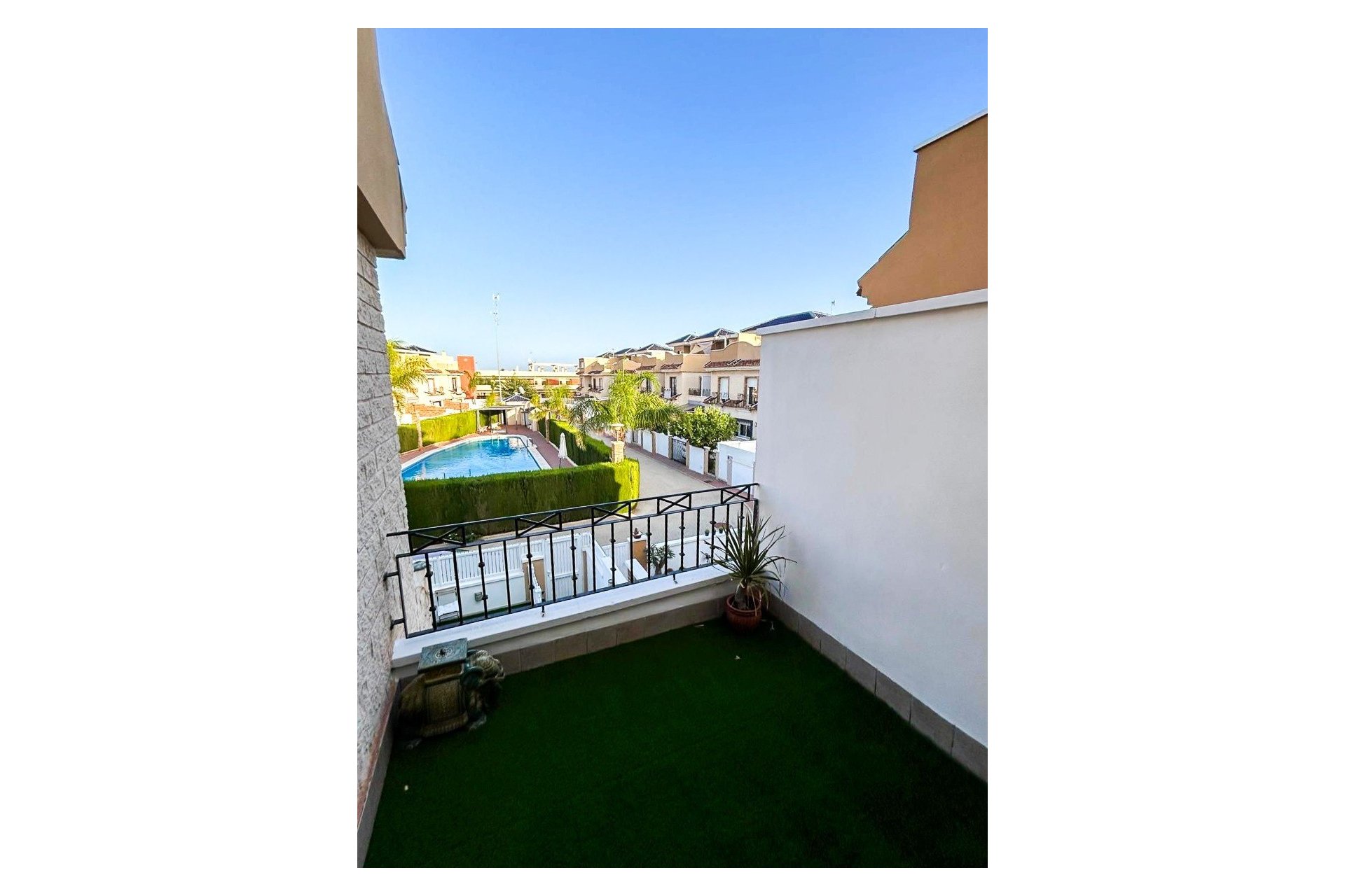 Resale - Townhouse -
Pilar de la Horadada - Torre de la Horadada
