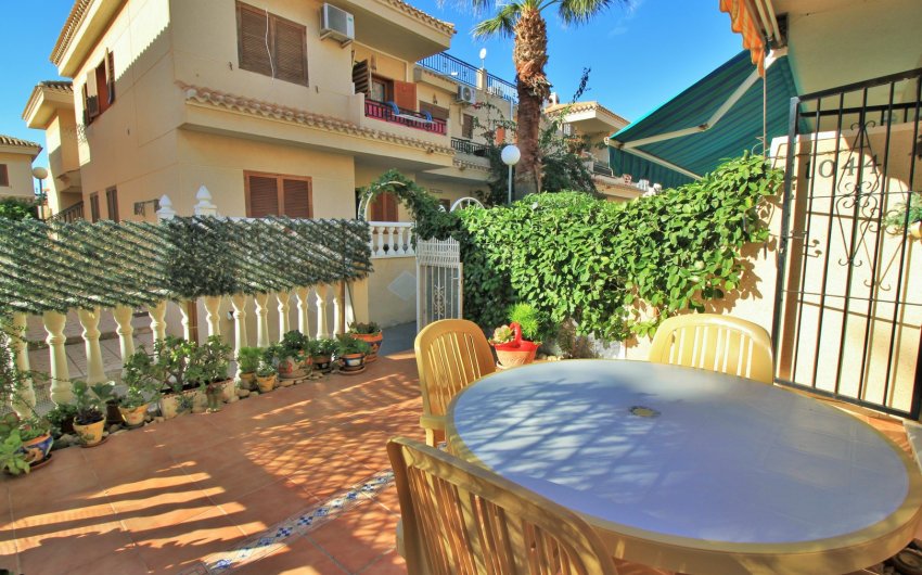 Resale - Townhouse -
Playa Flamenca