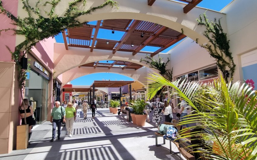 Resale - Townhouse -
Playa Flamenca