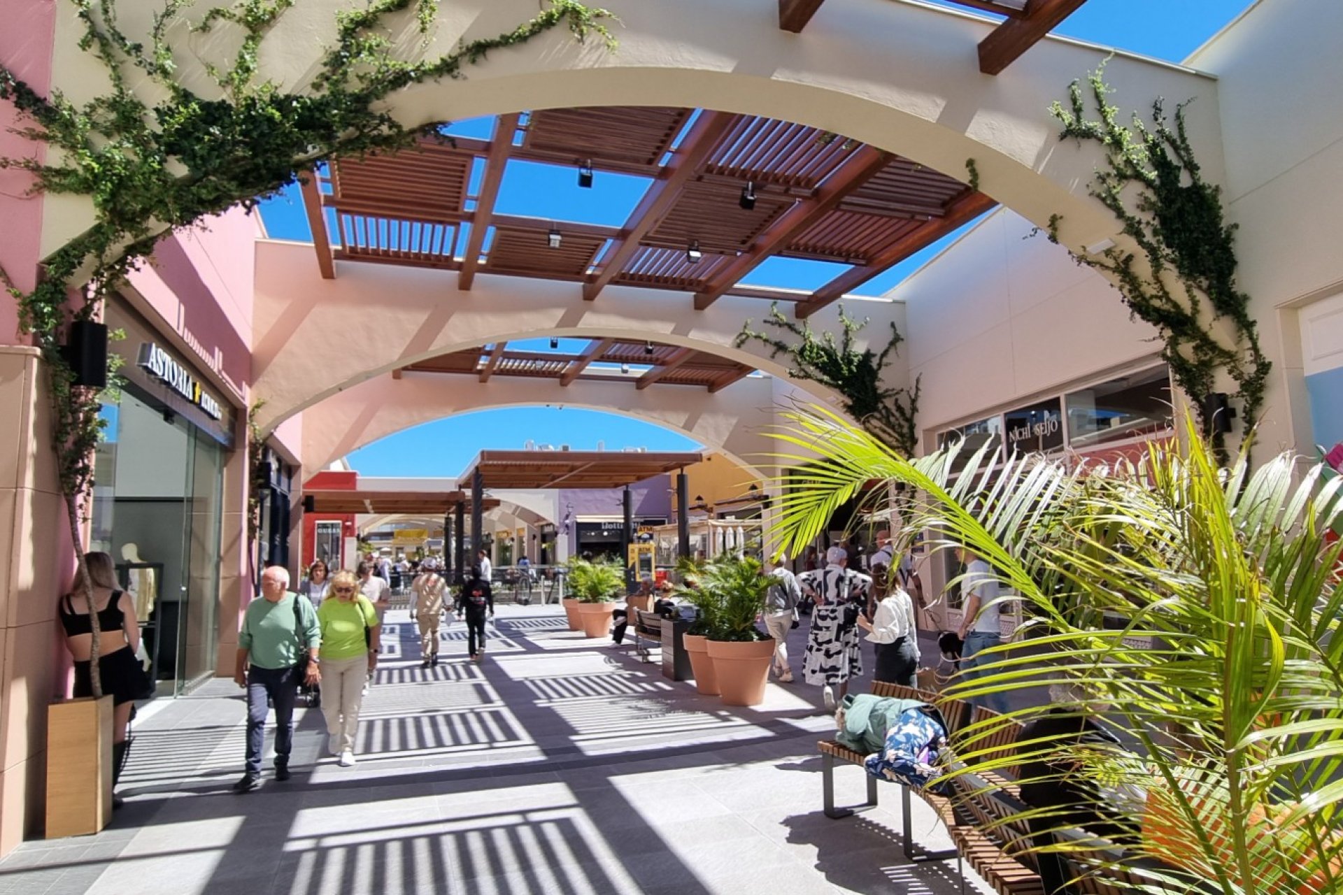 Resale - Townhouse -
Playa Flamenca