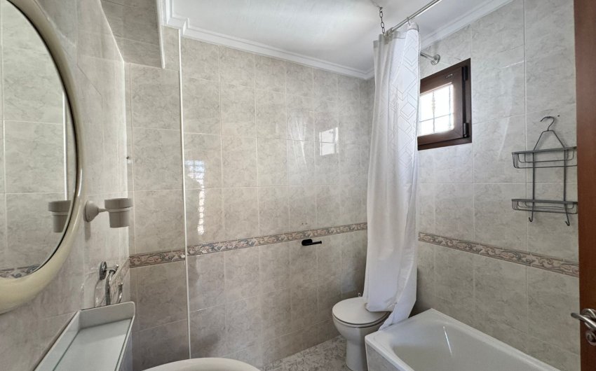 Resale - Townhouse -
Punta Prima