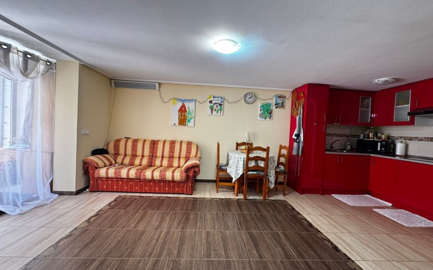 Resale - Townhouse -
Punta Prima