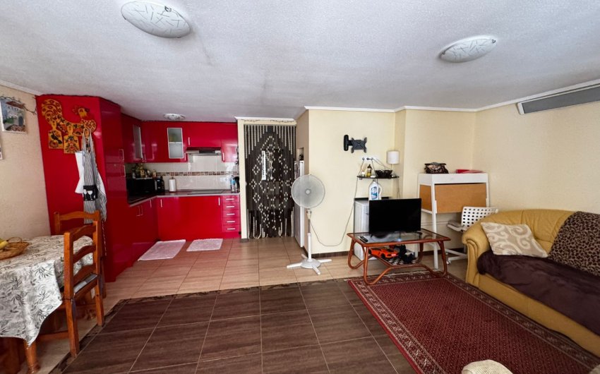 Resale - Townhouse -
Punta Prima