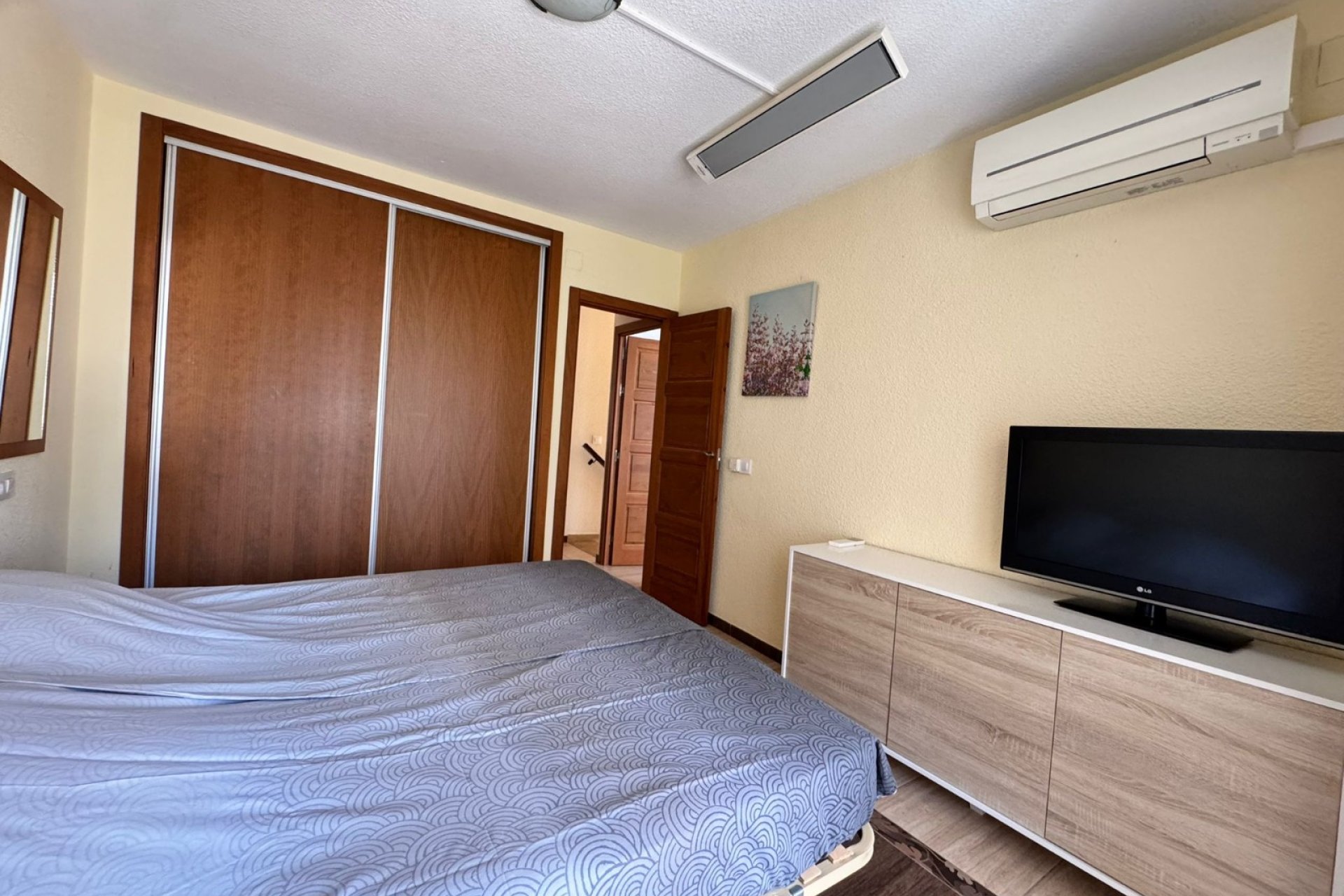 Resale - Townhouse -
Punta Prima