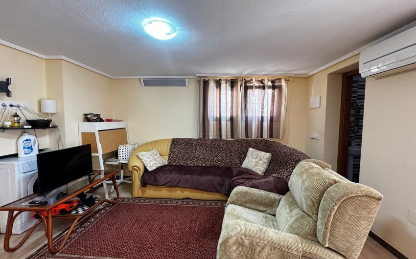 Resale - Townhouse -
Punta Prima