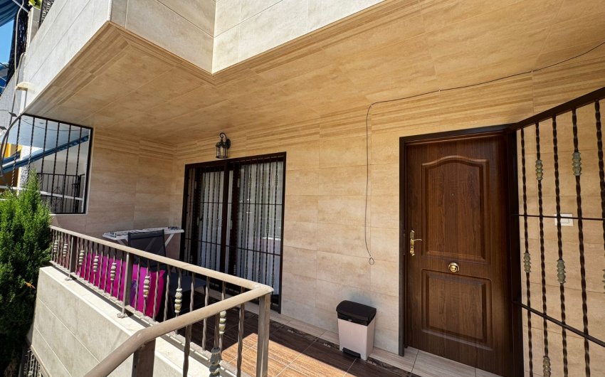 Resale - Townhouse -
Punta Prima