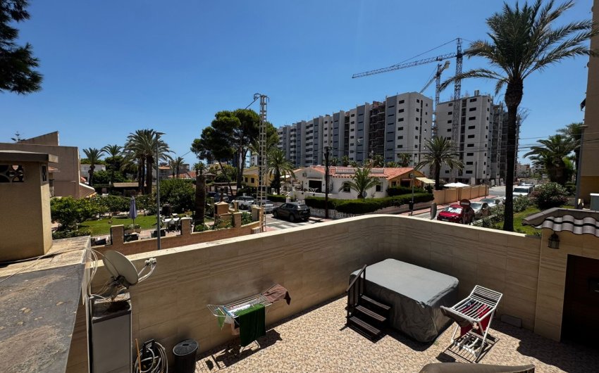 Resale - Townhouse -
Punta Prima