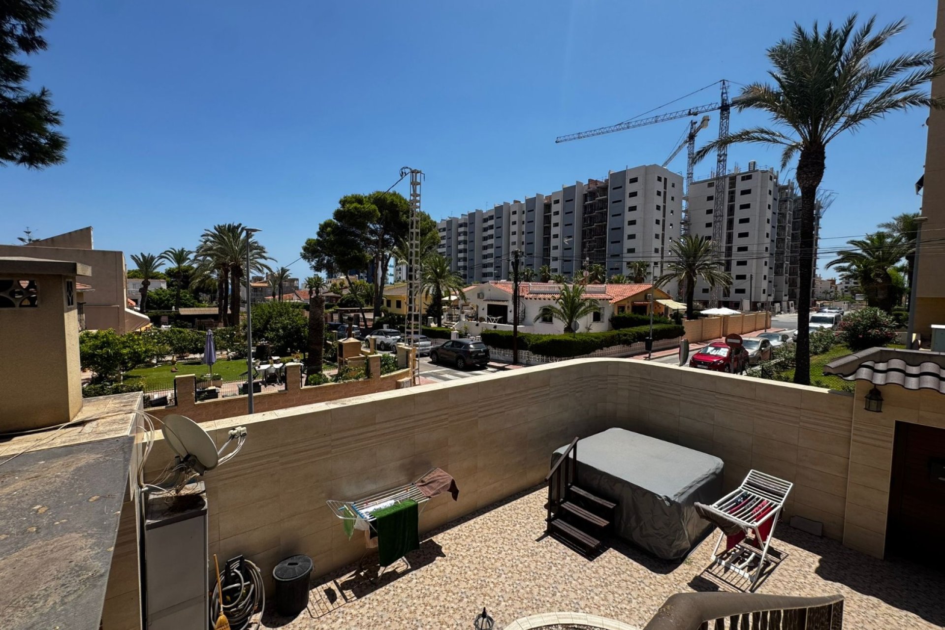 Resale - Townhouse -
Punta Prima
