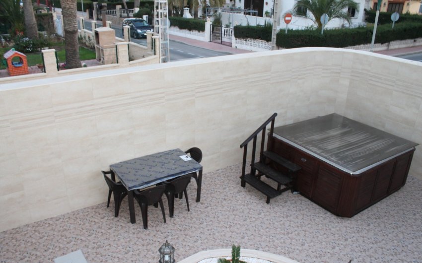 Resale - Townhouse -
Punta Prima