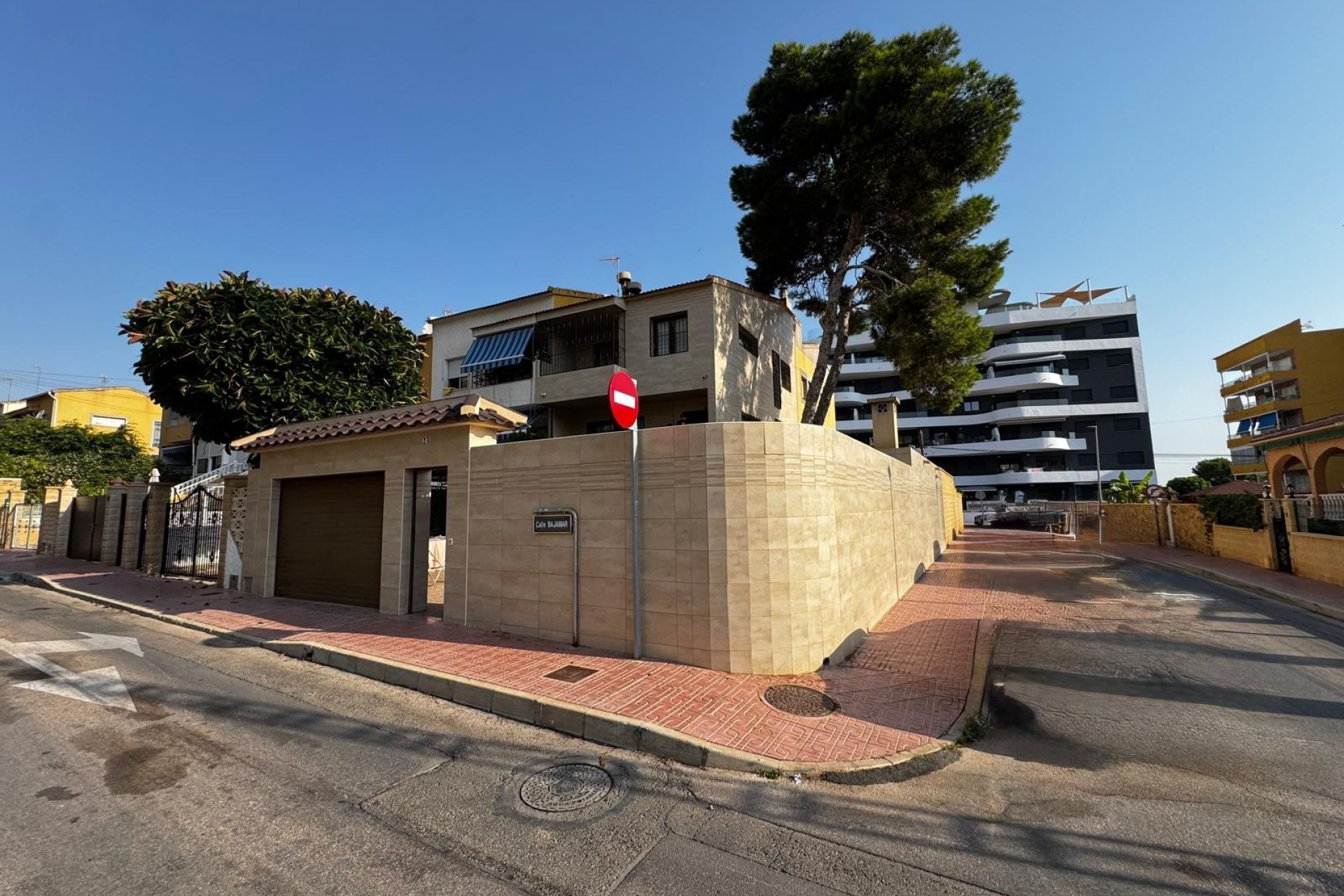 Resale - Townhouse -
Punta Prima