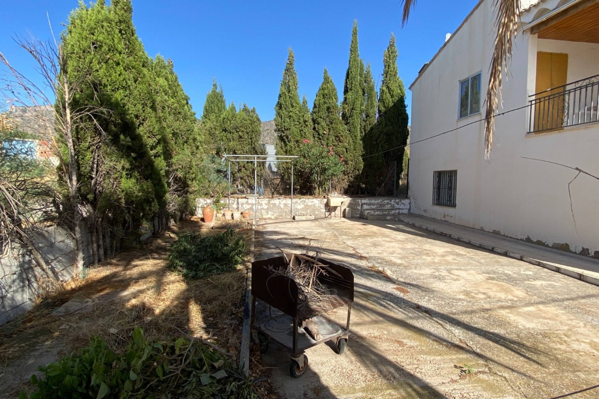 Resale - Townhouse -
Salinas