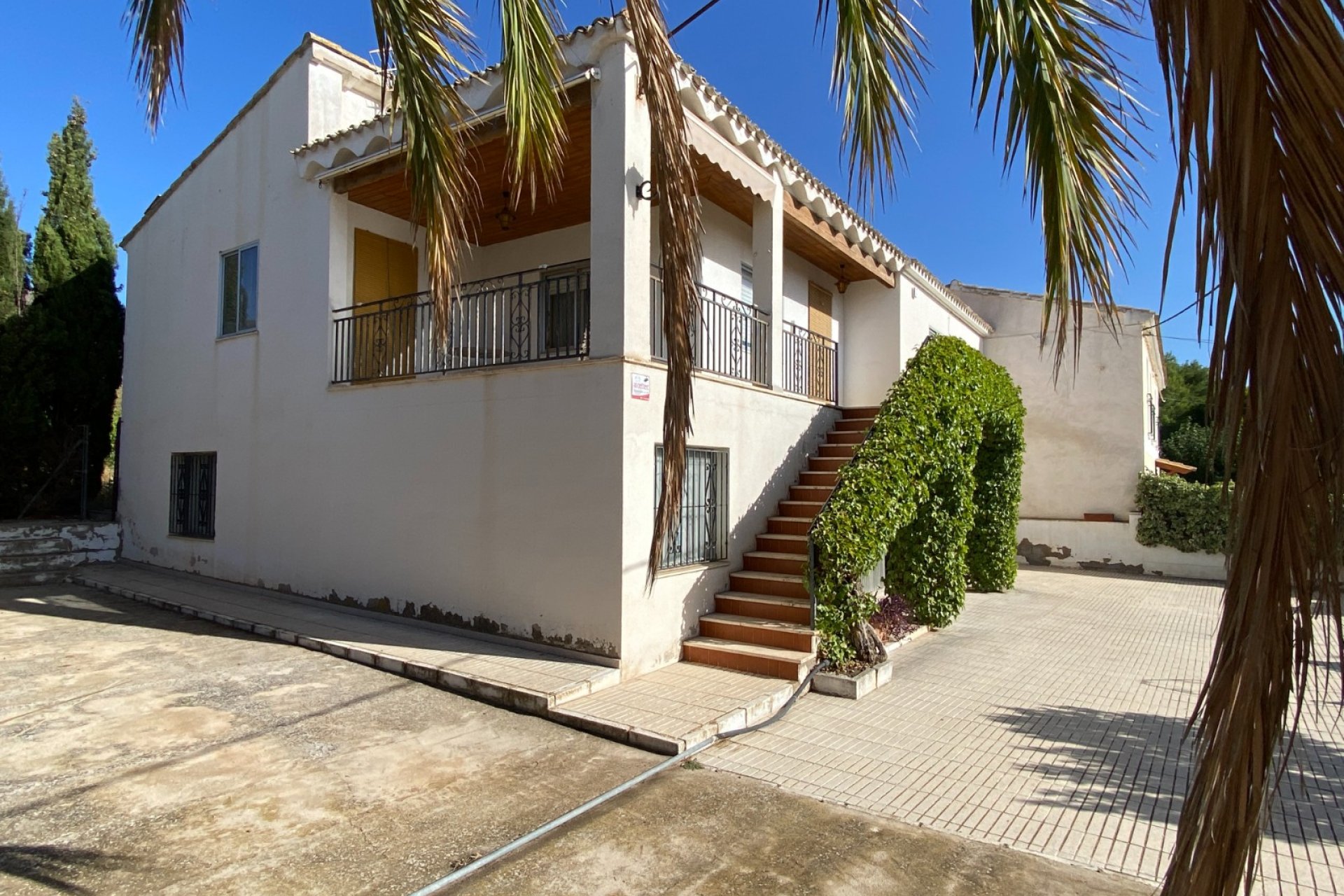 Resale - Townhouse -
Salinas