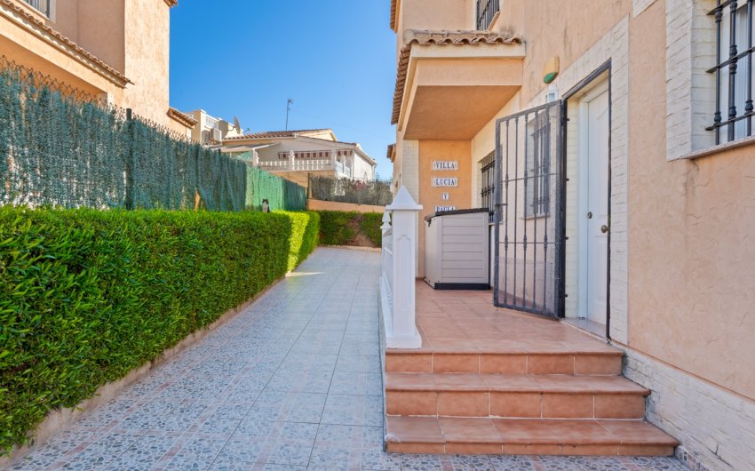 Resale - Townhouse -
San Fulgencio - La Marina