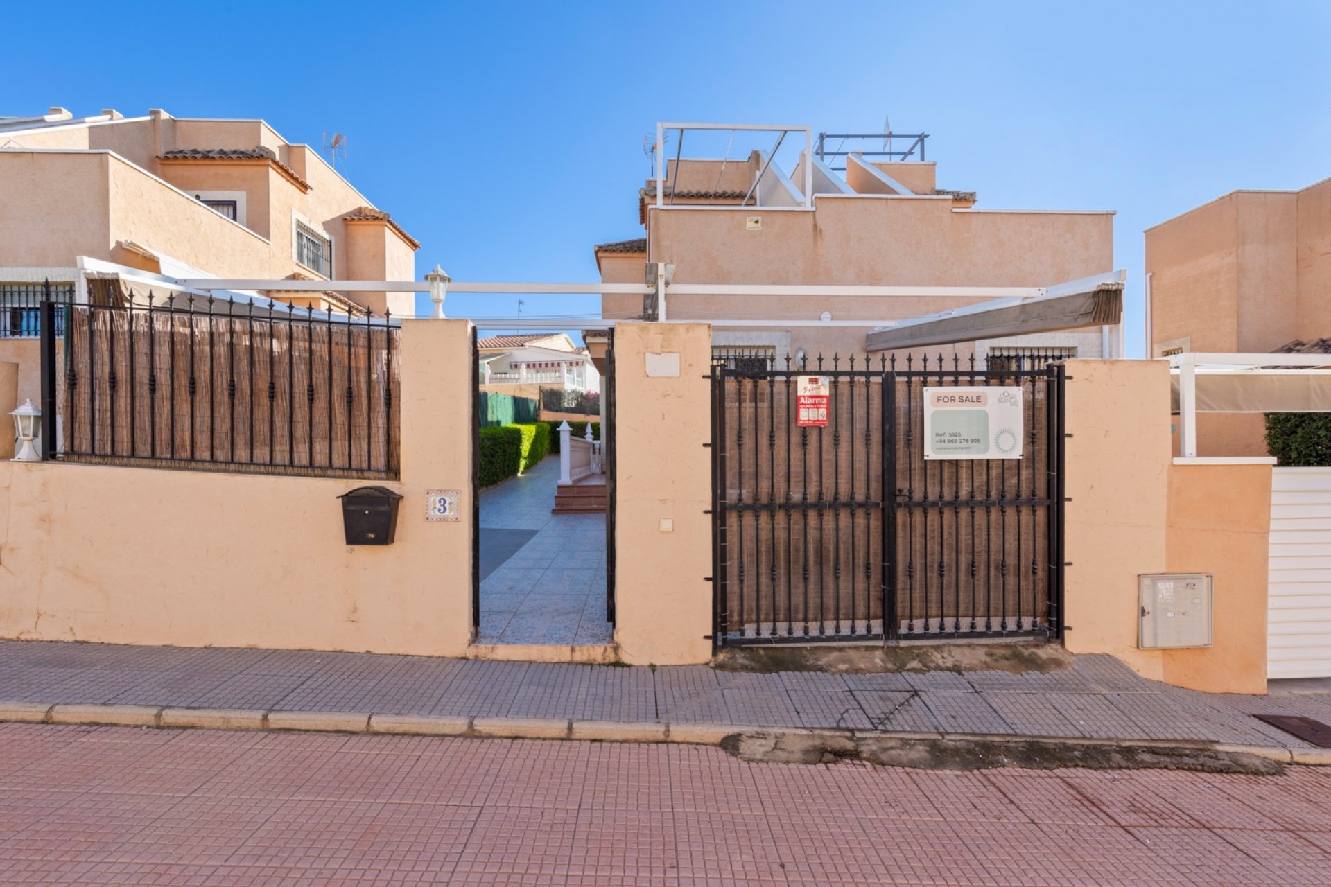 Resale - Townhouse -
San Fulgencio - La Marina