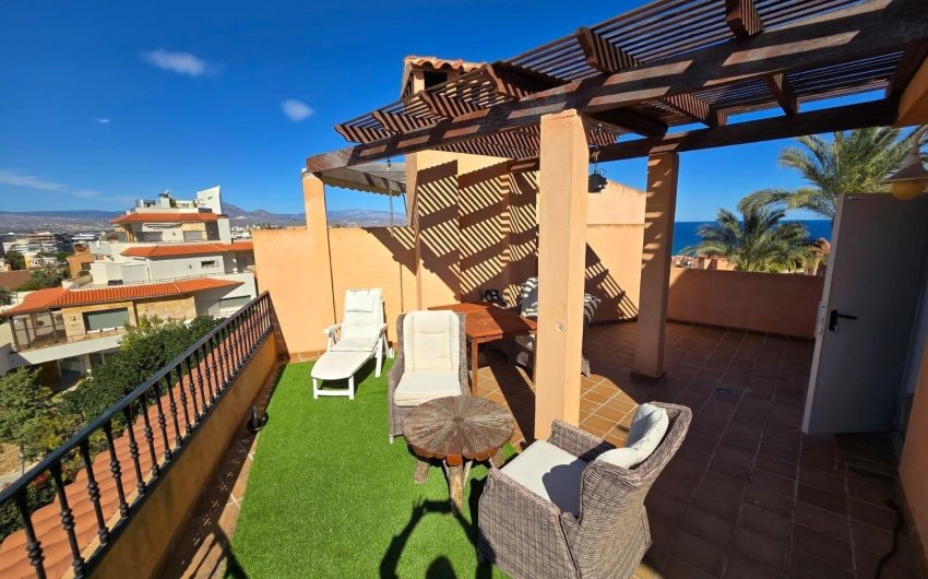 Resale - Townhouse -
San Juan Playa - Cabo de las huertas