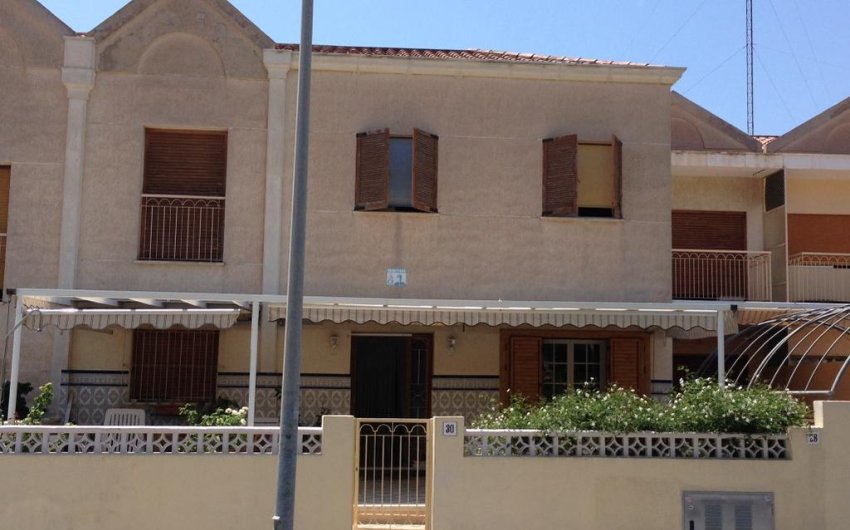 Resale - Townhouse -
Santa Pola - Santiago Bernabeu