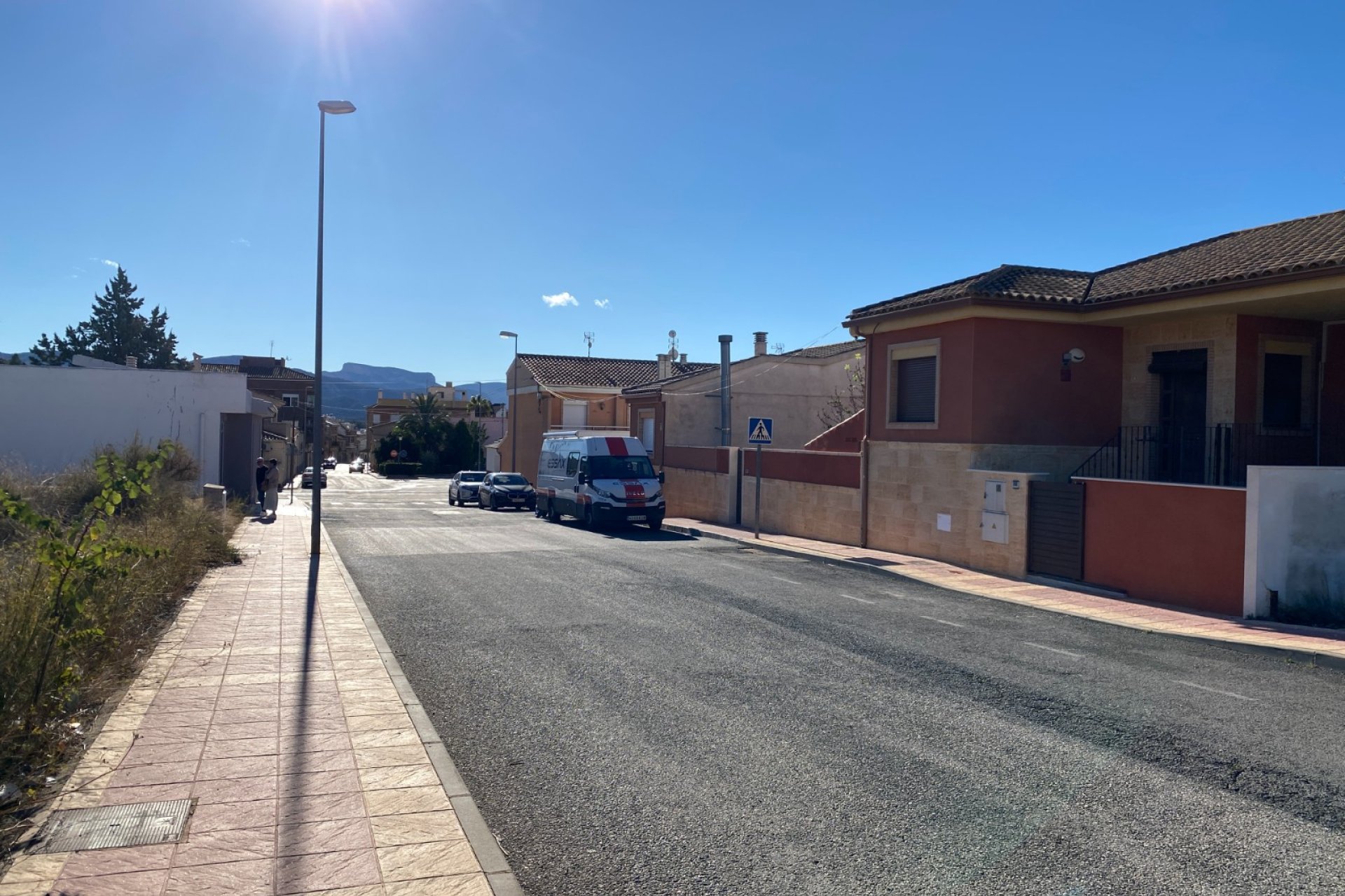 Resale - Townhouse -
Sax