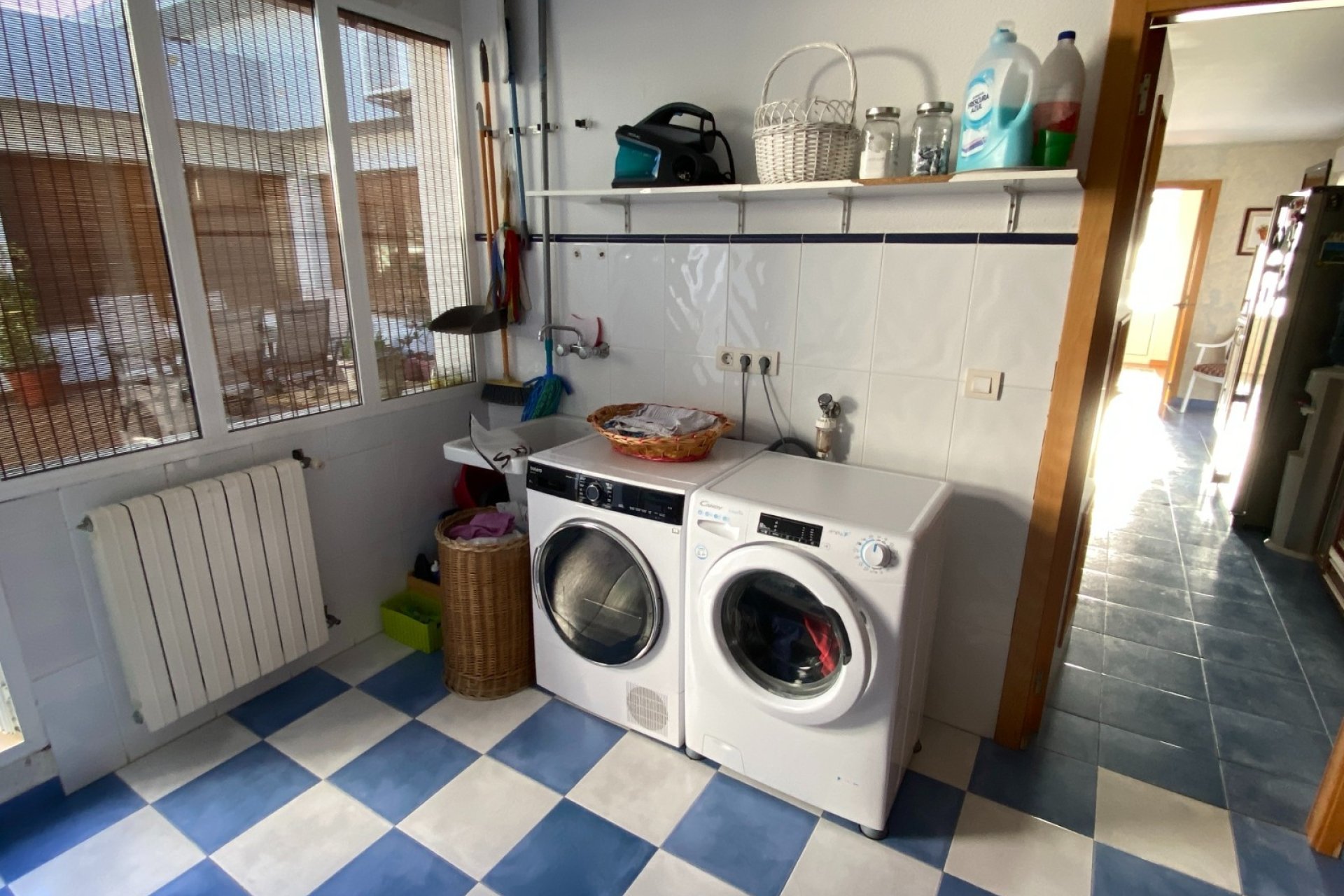 Resale - Townhouse -
Sax