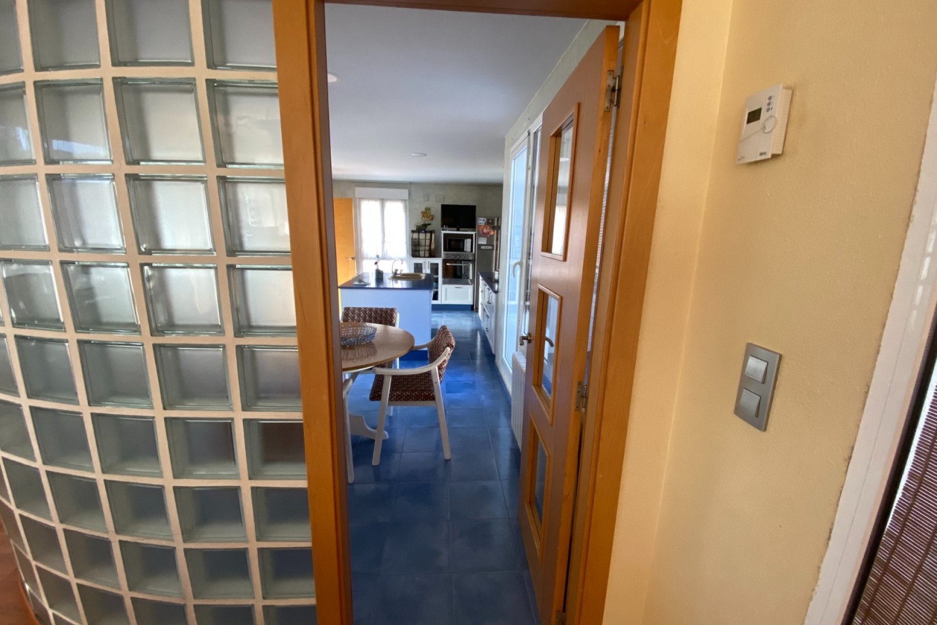 Resale - Townhouse -
Sax