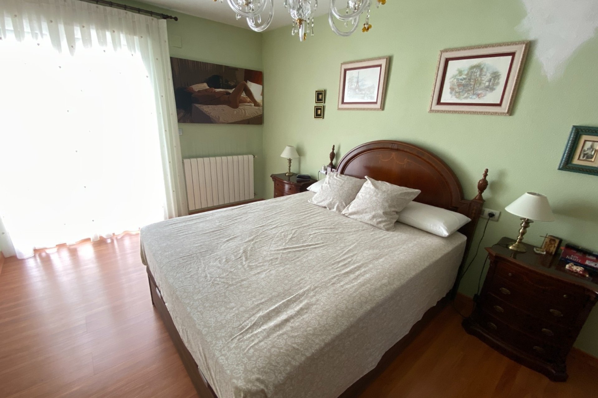 Resale - Townhouse -
Sax