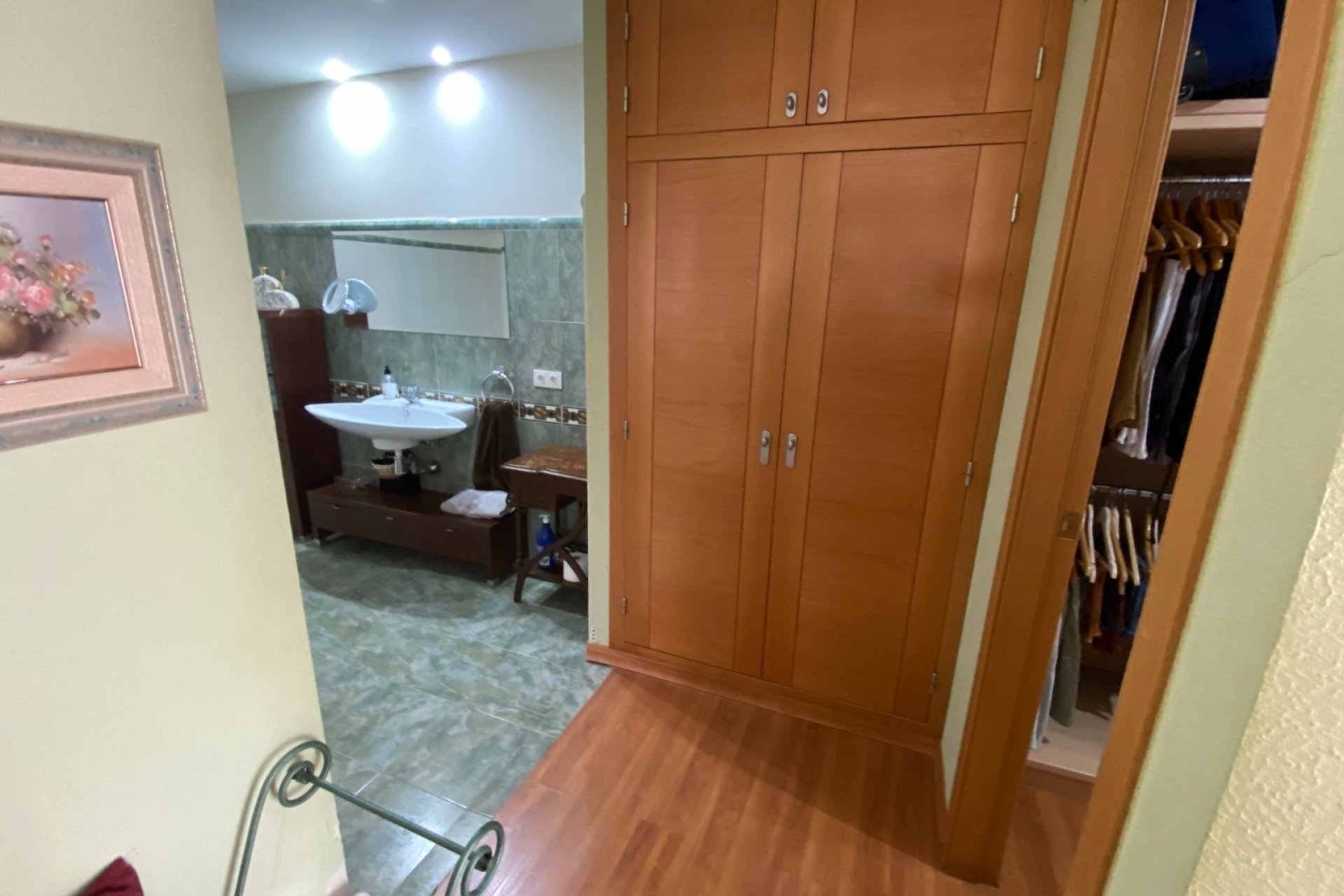 Resale - Townhouse -
Sax