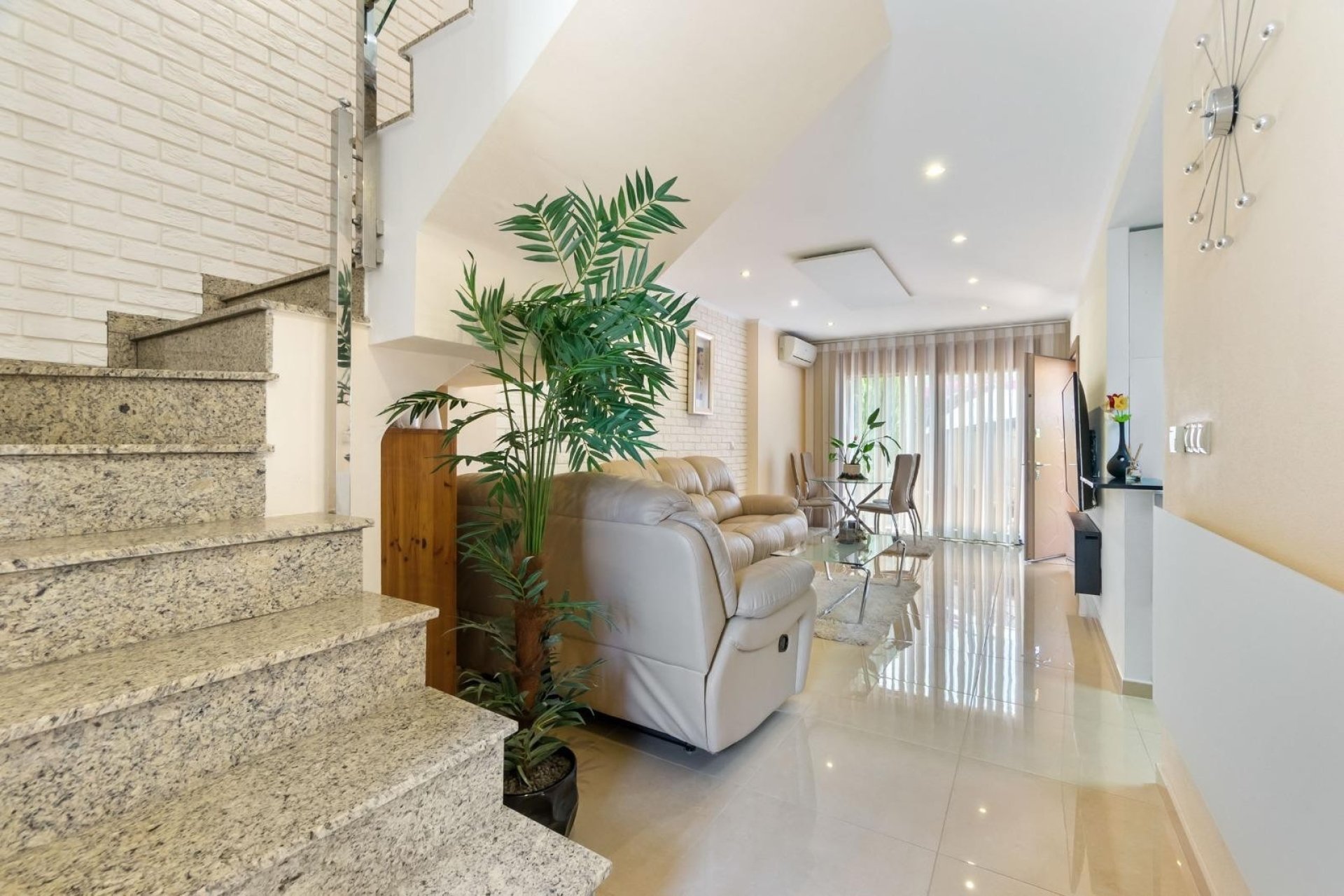 Resale - Townhouse -
Torrevieja - Aguas Nuevas