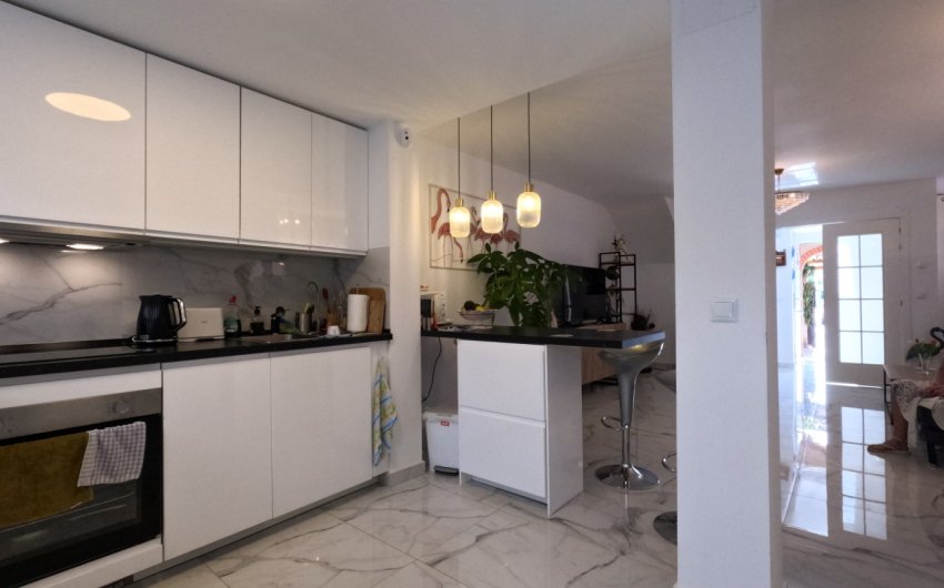 Resale - Townhouse -
Torrevieja - El Acequión - Los Náufragos