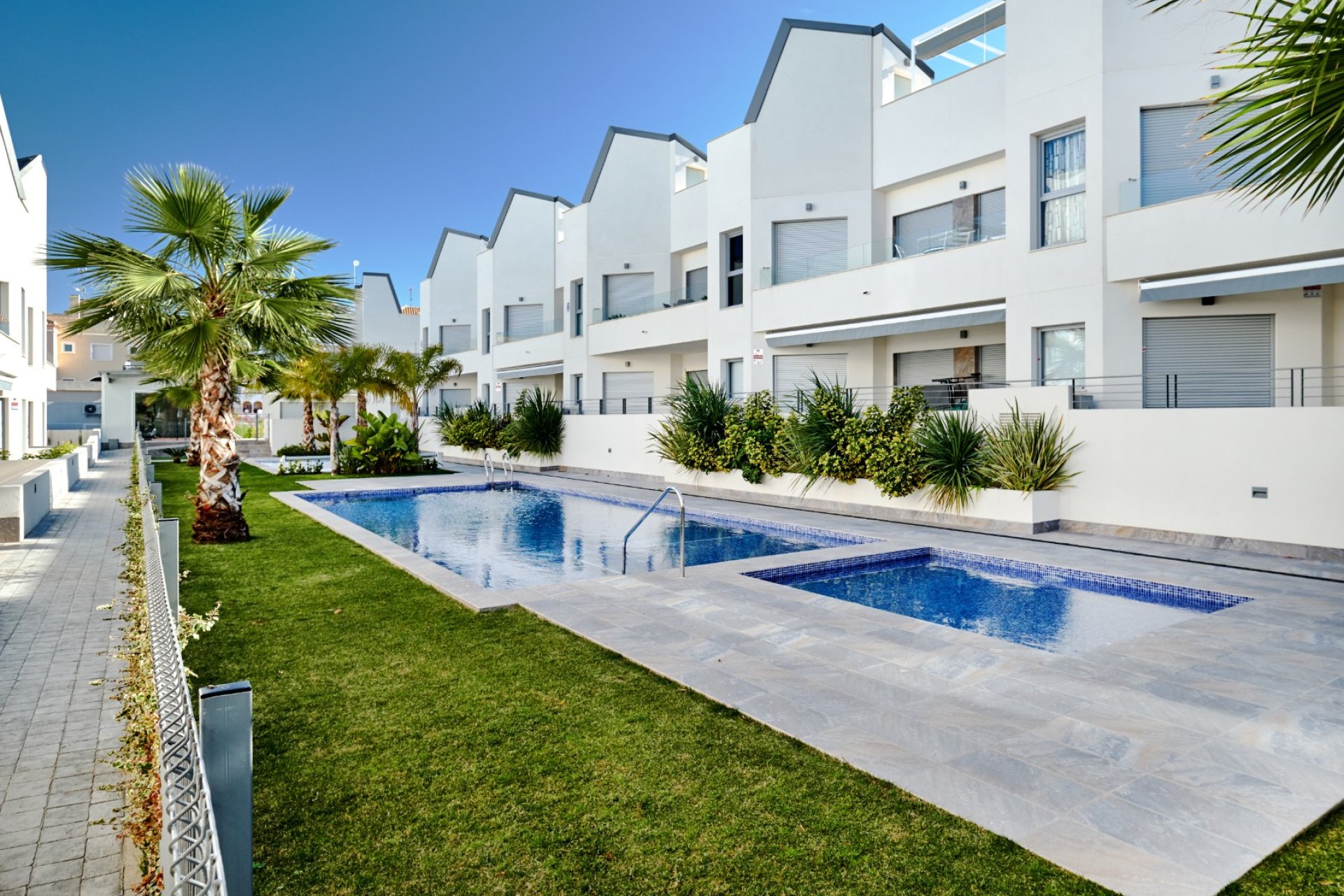 Resale - Townhouse -
Torrevieja - El Acequión - Los Náufragos