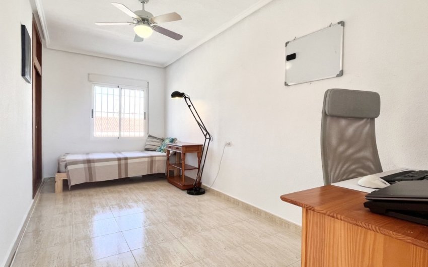 Resale - Townhouse -
Torrevieja - La Siesta - El Salado -  Torreta