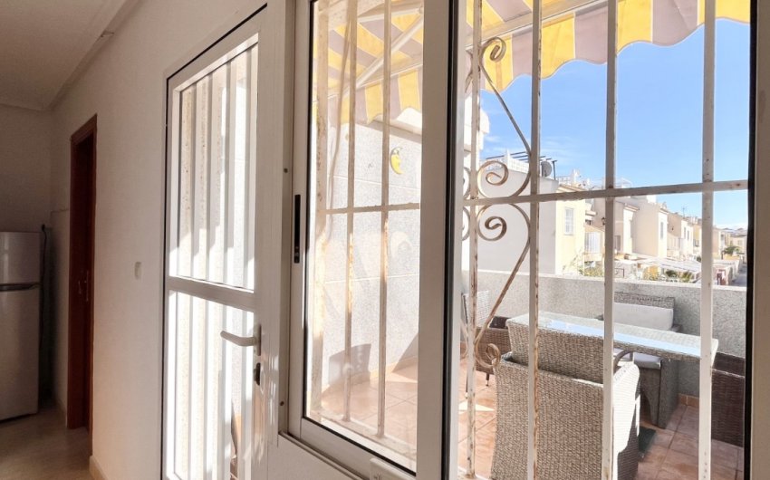 Resale - Townhouse -
Torrevieja - La Siesta - El Salado -  Torreta