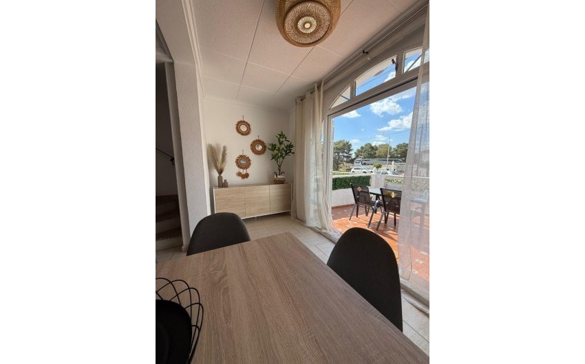 Resale - Townhouse -
Torrevieja - La Siesta