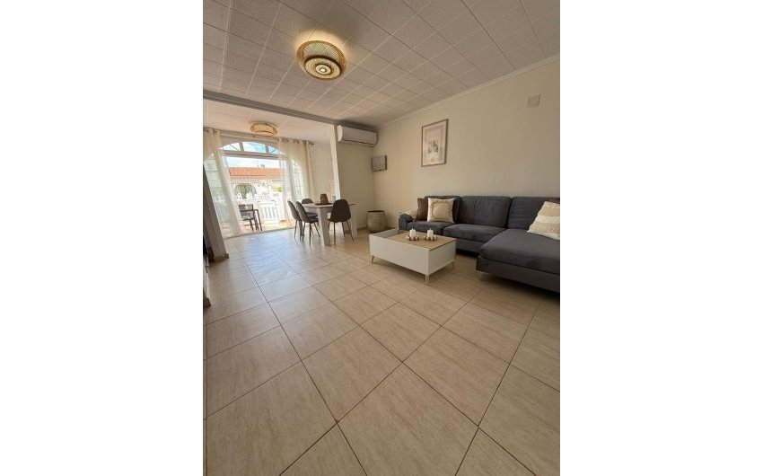 Resale - Townhouse -
Torrevieja - La Siesta