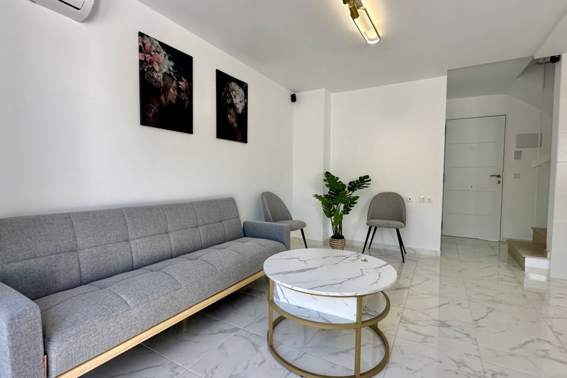 Resale - Townhouse -
Torrevieja - Los Balcones