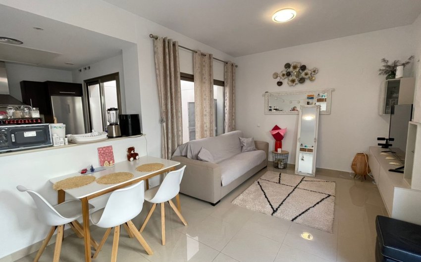 Resale - Townhouse -
Torrevieja - Punta Prima