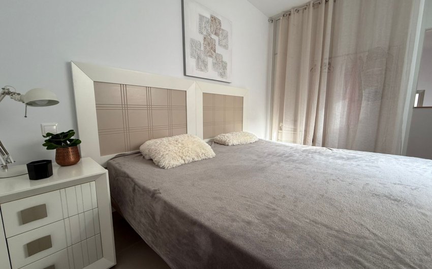 Resale - Townhouse -
Torrevieja - Punta Prima