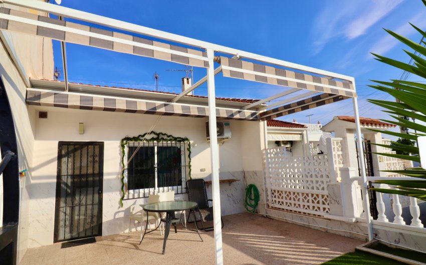 Resale - Townhouse -
Torrevieja - Torreta