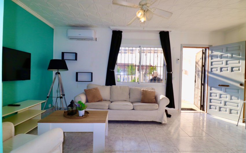 Resale - Townhouse -
Torrevieja - Torreta